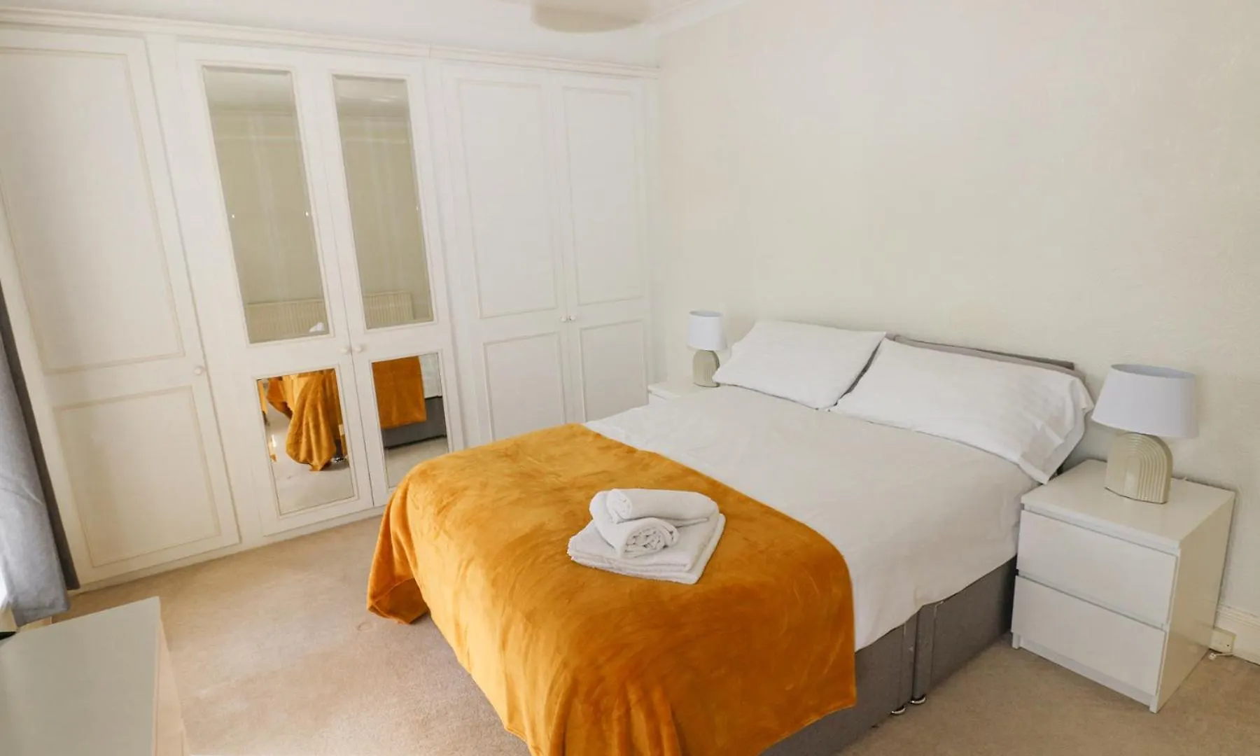 Burry House Villa Swansea United Kingdom